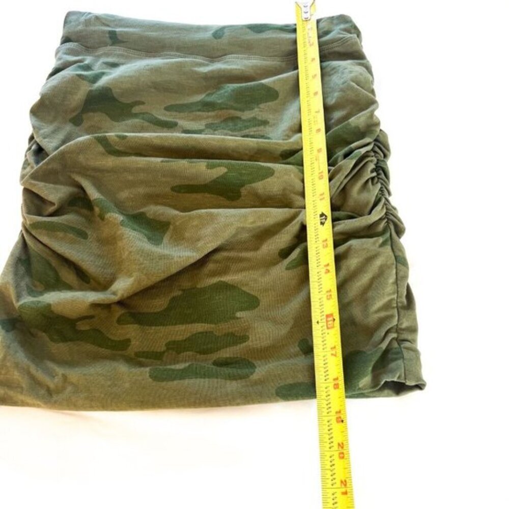 Sundry for Evereve Soleil Skirt in Camo - Picture 10 of 12